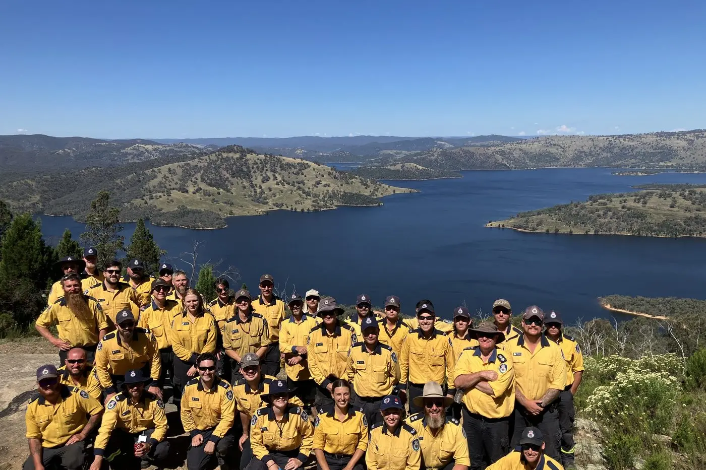 The Western mitigation crew. PHOTO: RFS.