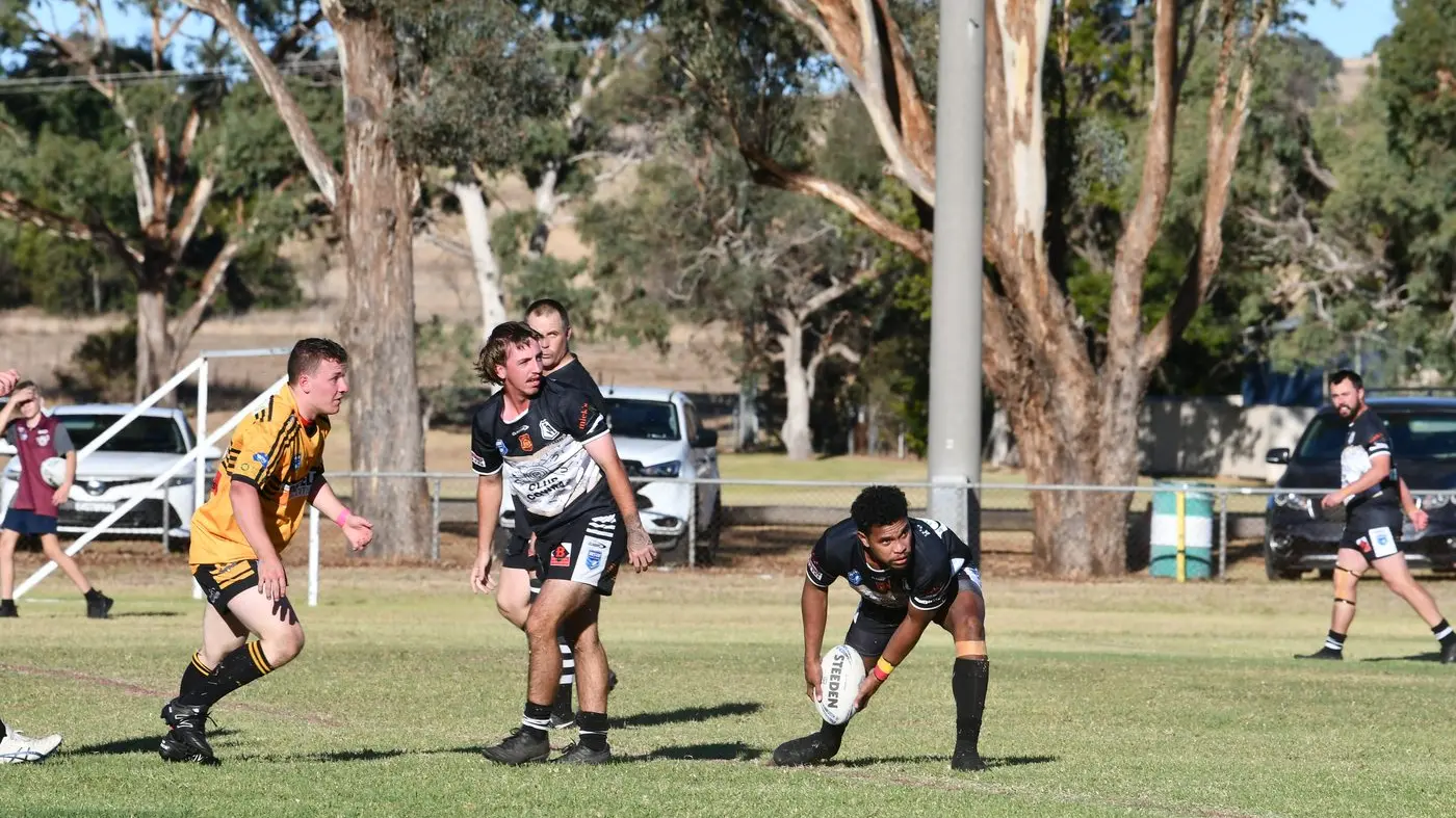 Magpies catch Grenfell off guard