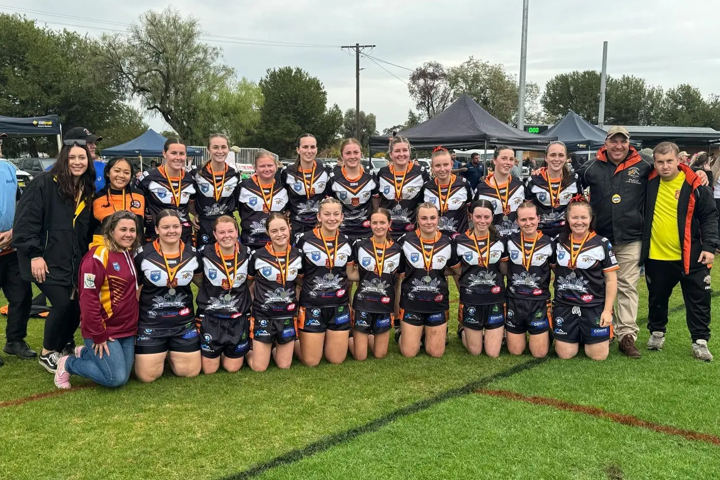Andrew Pull with the 2024 Womens Canowindra Tigers
