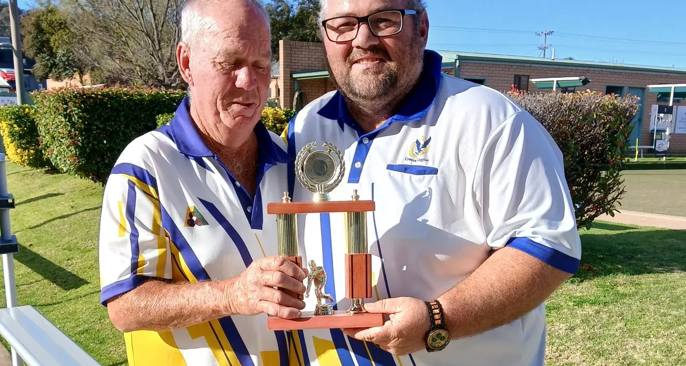 Dye takes a close win over Burns in semi finals