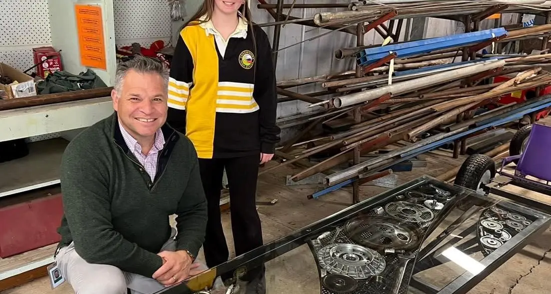 Donato visits Canowindra High students