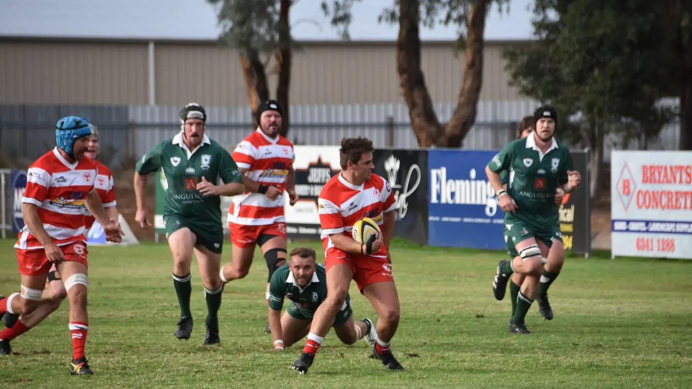 Eagles machine grinds down Emus