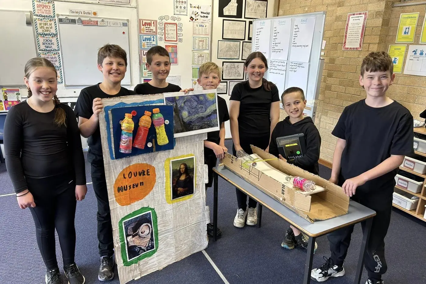 HONOURS: The Cowra Public School Tournament of Minds Team came away with Honours Ribbons at the recent Challenge in Orange. Photo supplied.