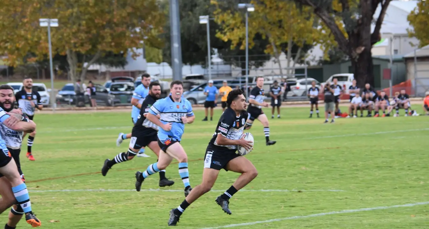 Magpies soundly defeat Cargo