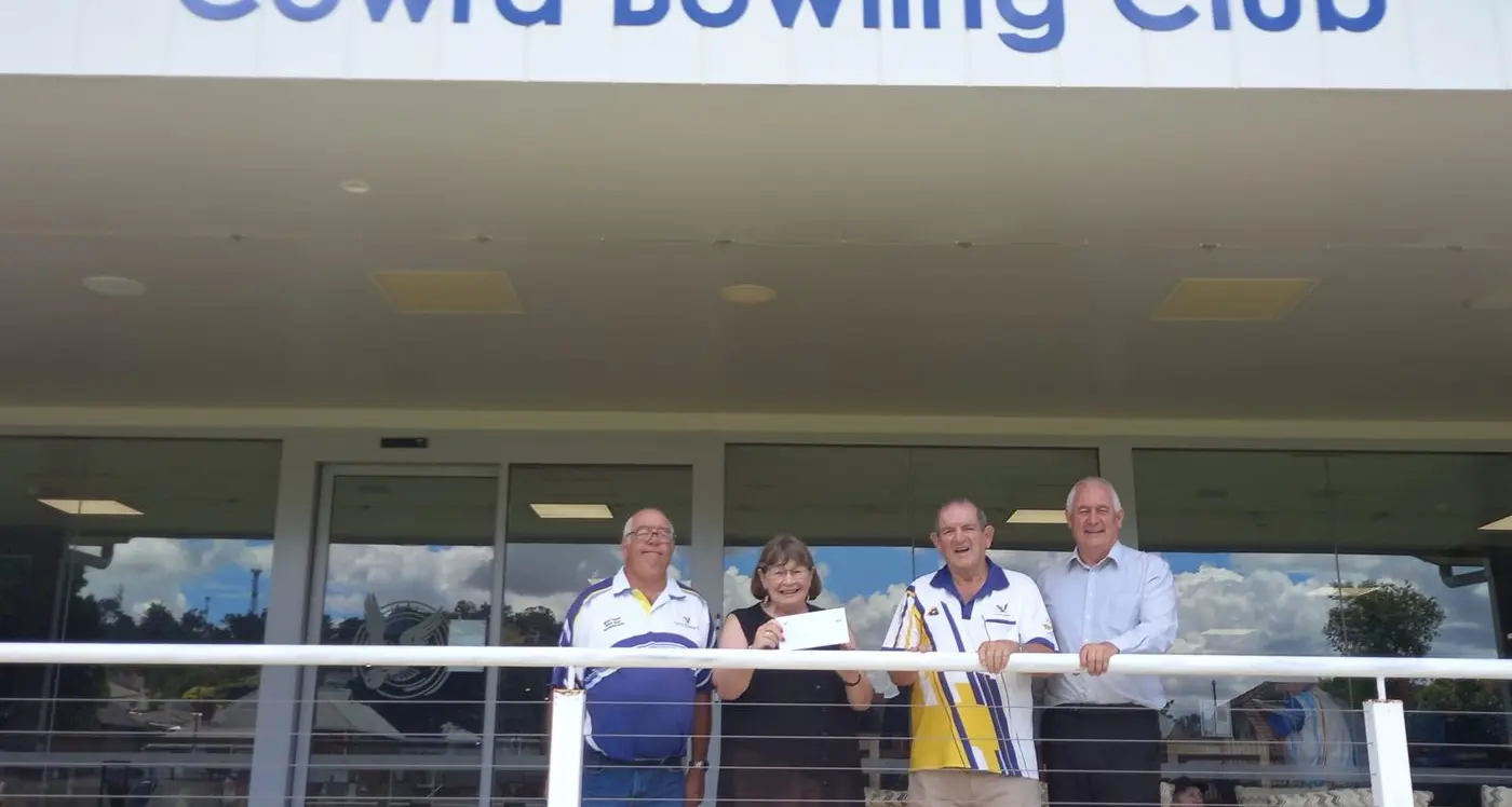 G & B Autos edge ahead at Eagles Bowls