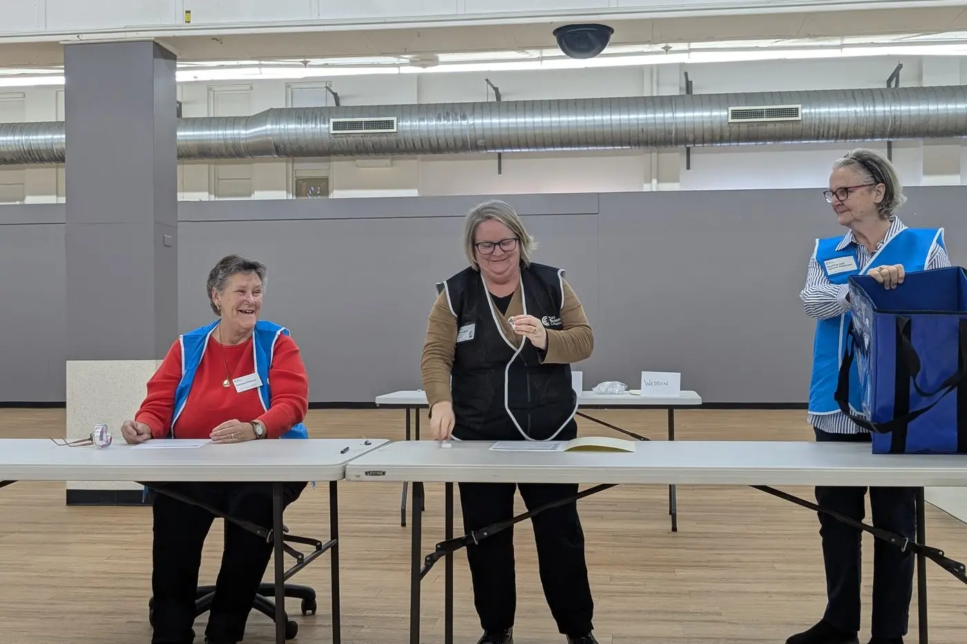Ballot Draw Election Officer Felicity Steward with Returning Officer Gai Gauci and Election Officer Annette Bartlett.