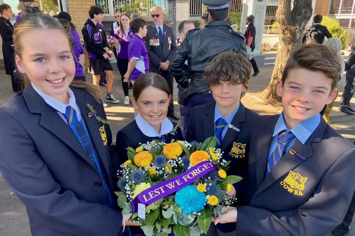 Photo: CPS School Leaders Kate Montgomery, Arabella Brooks, Burke Smith and Will Berry laid a wreath on behalf of the school at the Cowra ANZAC Day commemoration service. \\n
