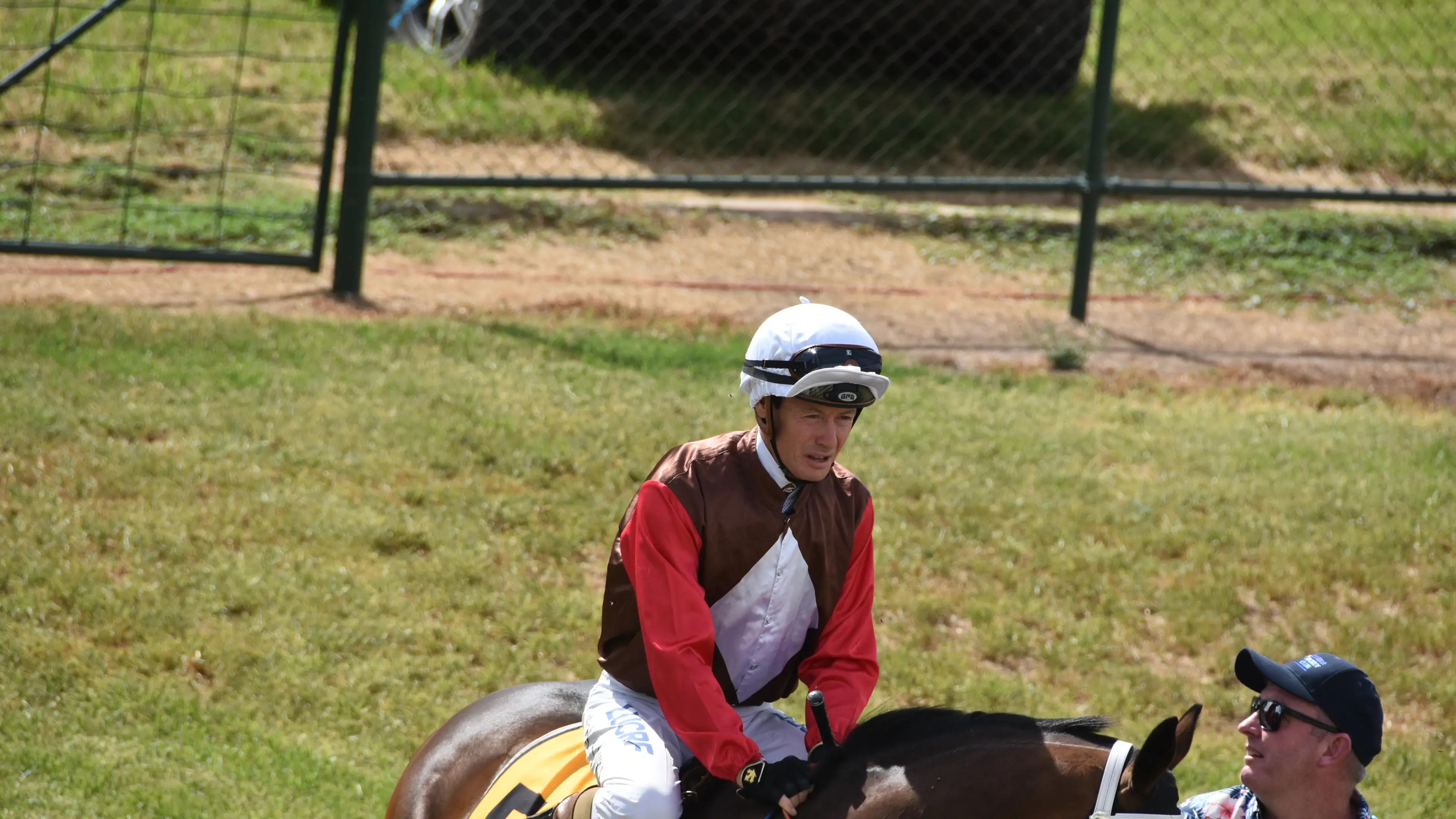 Cahill rides treble at Dubbo