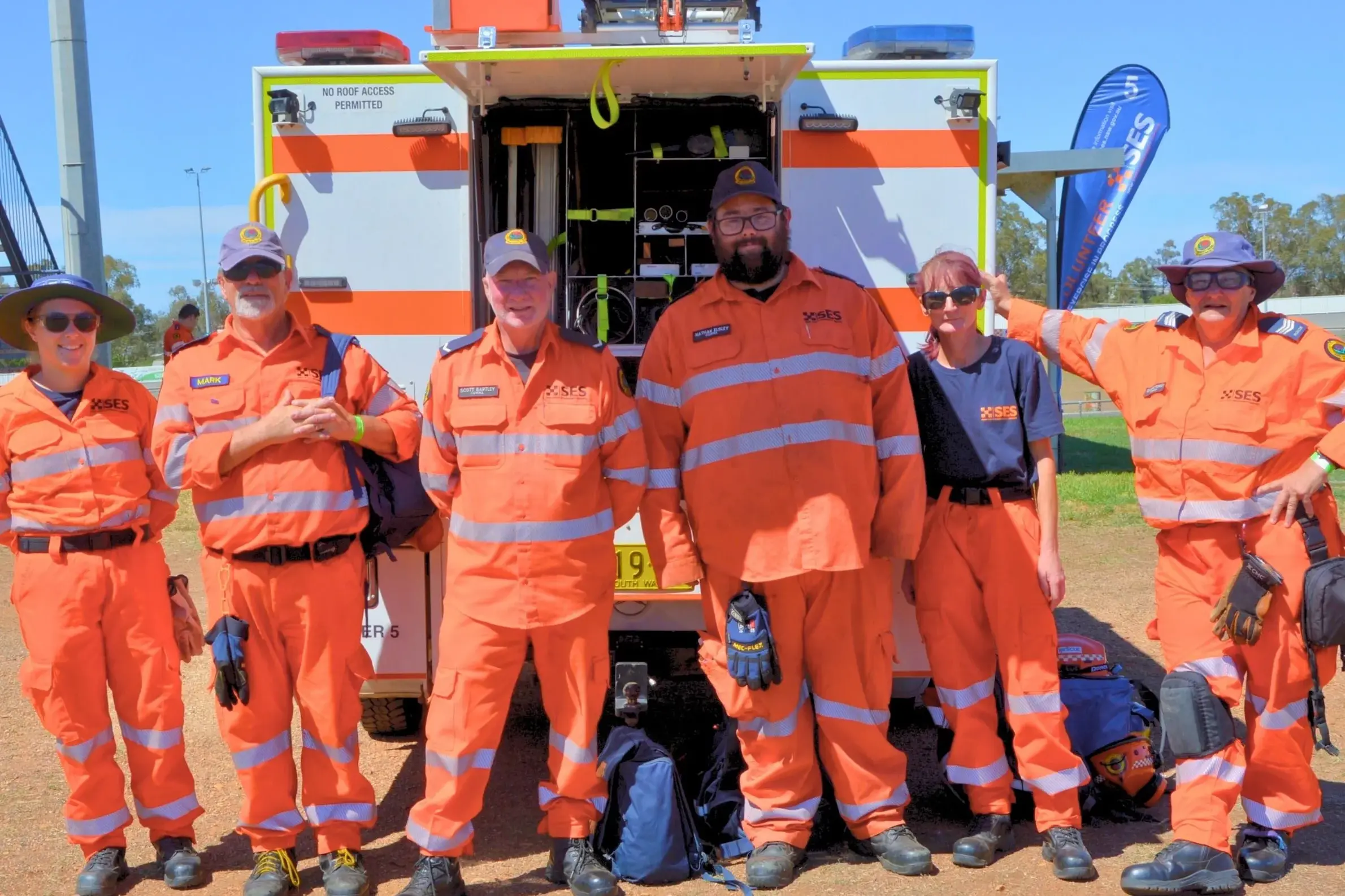 <p>Team Cowra included SES members from Bathurst SES.</p>\\n