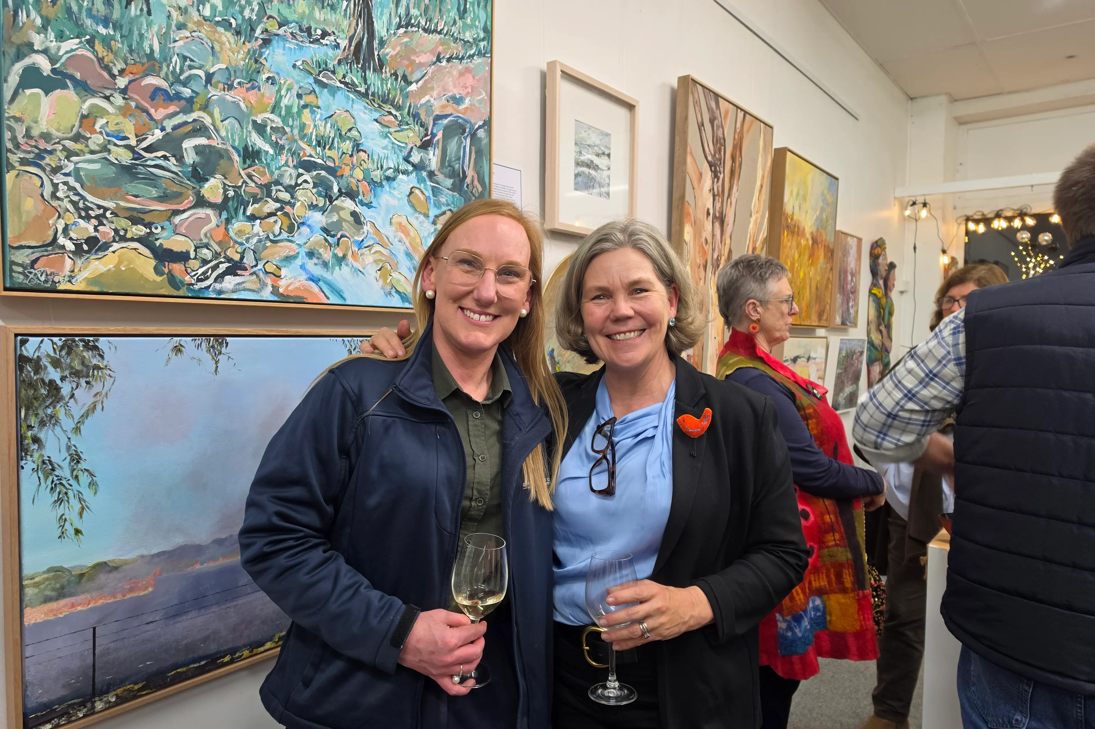 <p>Visit Cowra Tourism manager, Courtney Preo, with Gallery Owner, Inel Date</p>\\n