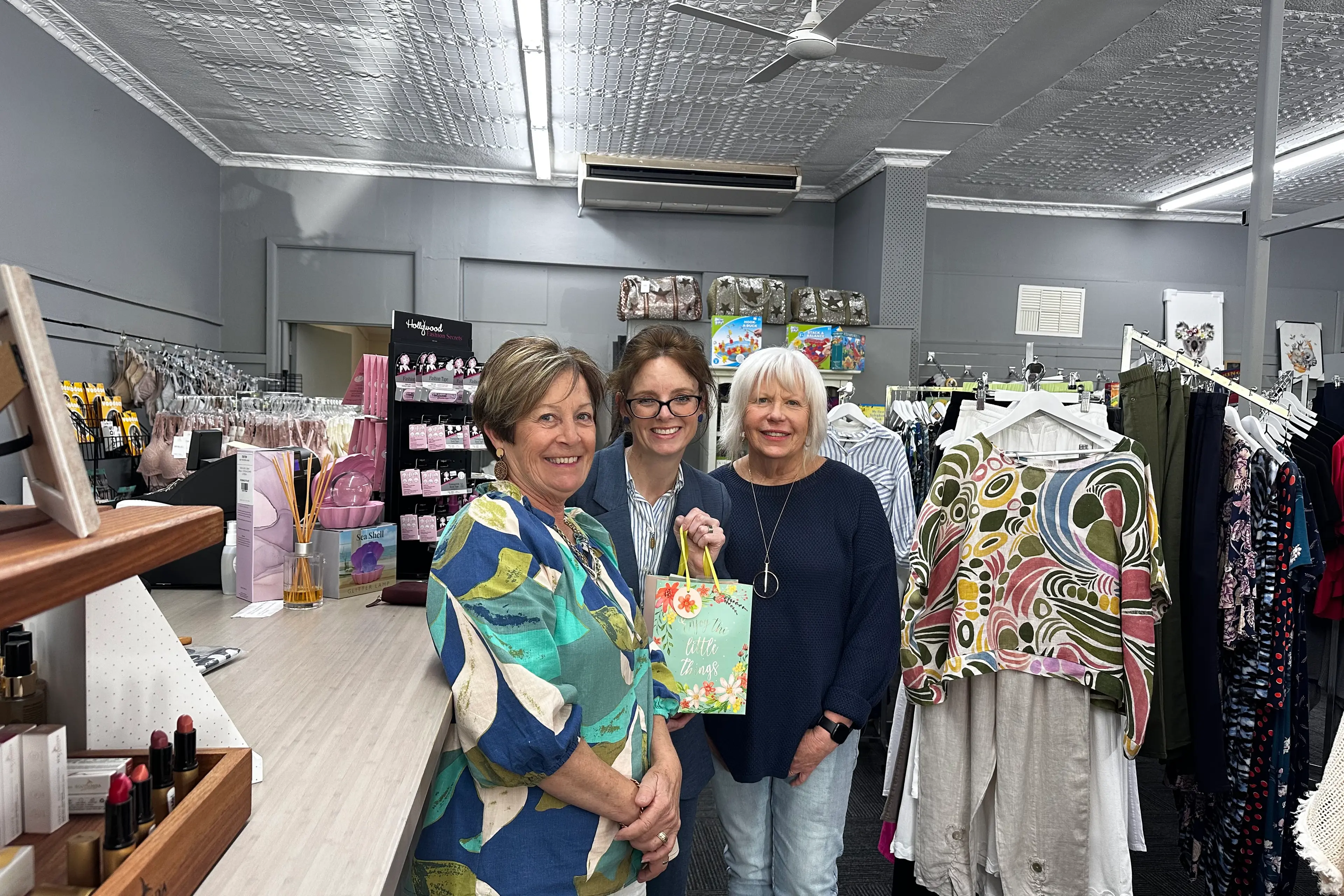 <p>Steph Cooke at Daisy\\'s Decor in Gundagai. PHOTO: SuppliedSteph Cooke at Daisy\\'s Decor in Gundagai. PHOTO: Supplied</p>\\n