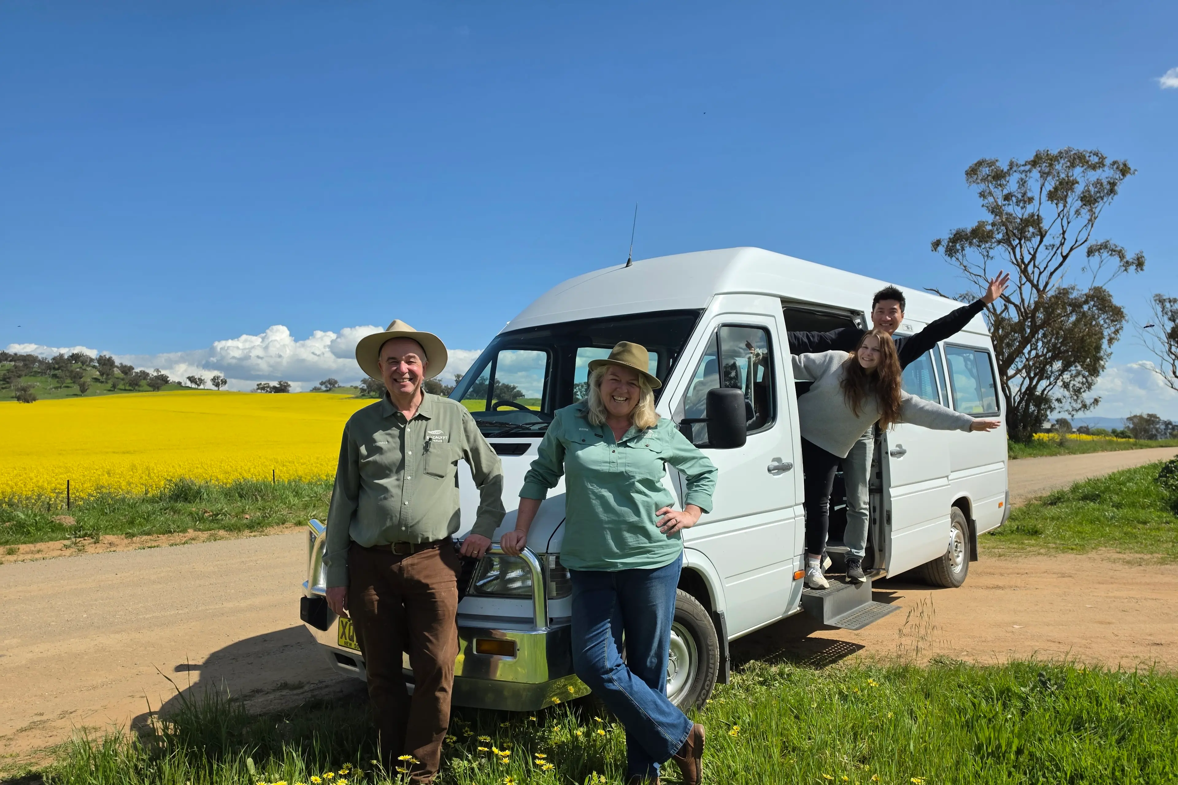<p>Local guides, Lawrance Ryan and Emma Millward, with Sydney visitors, Julia and Edy Kartiadi. PHOTO: Simone Sheridan</p>\\n