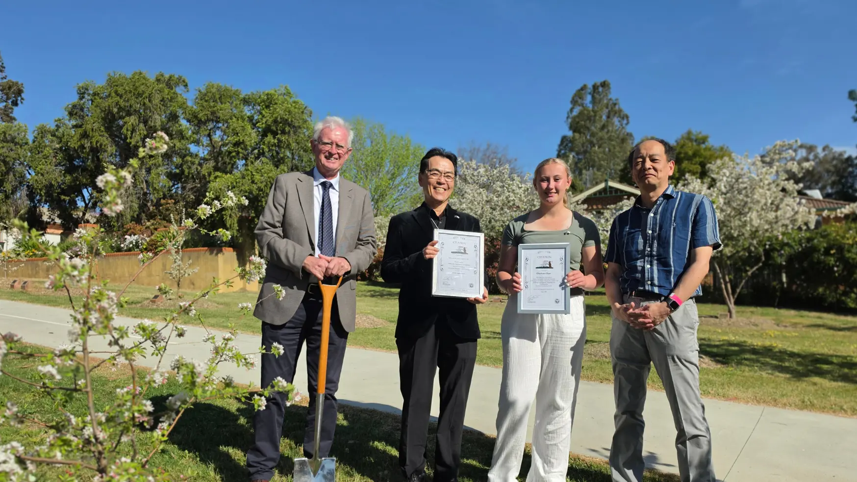 Cowra marks milestone with planting of 999th cherry blossom tree