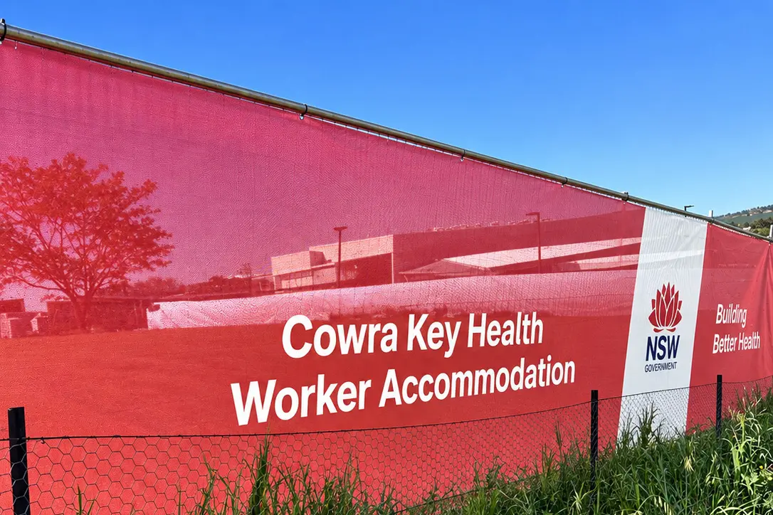 <p>Western NSW Local Health District (WNSWLHD) has confirmed early works are underway on a more than $3 million Key Health Worker Accommodation project adjacent to the new hospital.</p>\\n